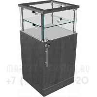 Застекленный прилавок со стеклянной полкой и распашной дверкой