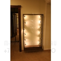 Настенные витрины из алюминиевого профиля для коллекции минералов 