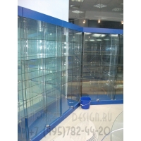 Стеклянные витрины для компьютерного магазина