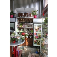 Торговая мебель для цветочного павильона