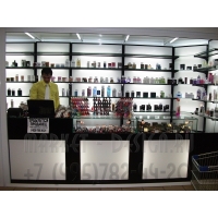 Торговое оборудование в павильон по продажи косметики и парфюмерии